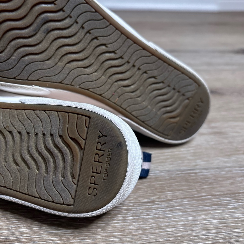 Sperry Women's tan Canvas Boat Shoes - Picture 6 of 9